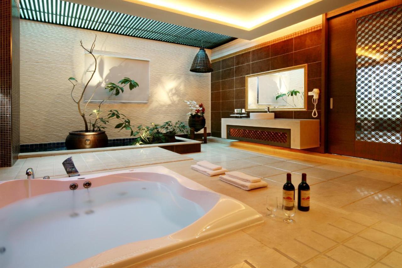Spring Young Motel Fengyuan Eksteriør bilde