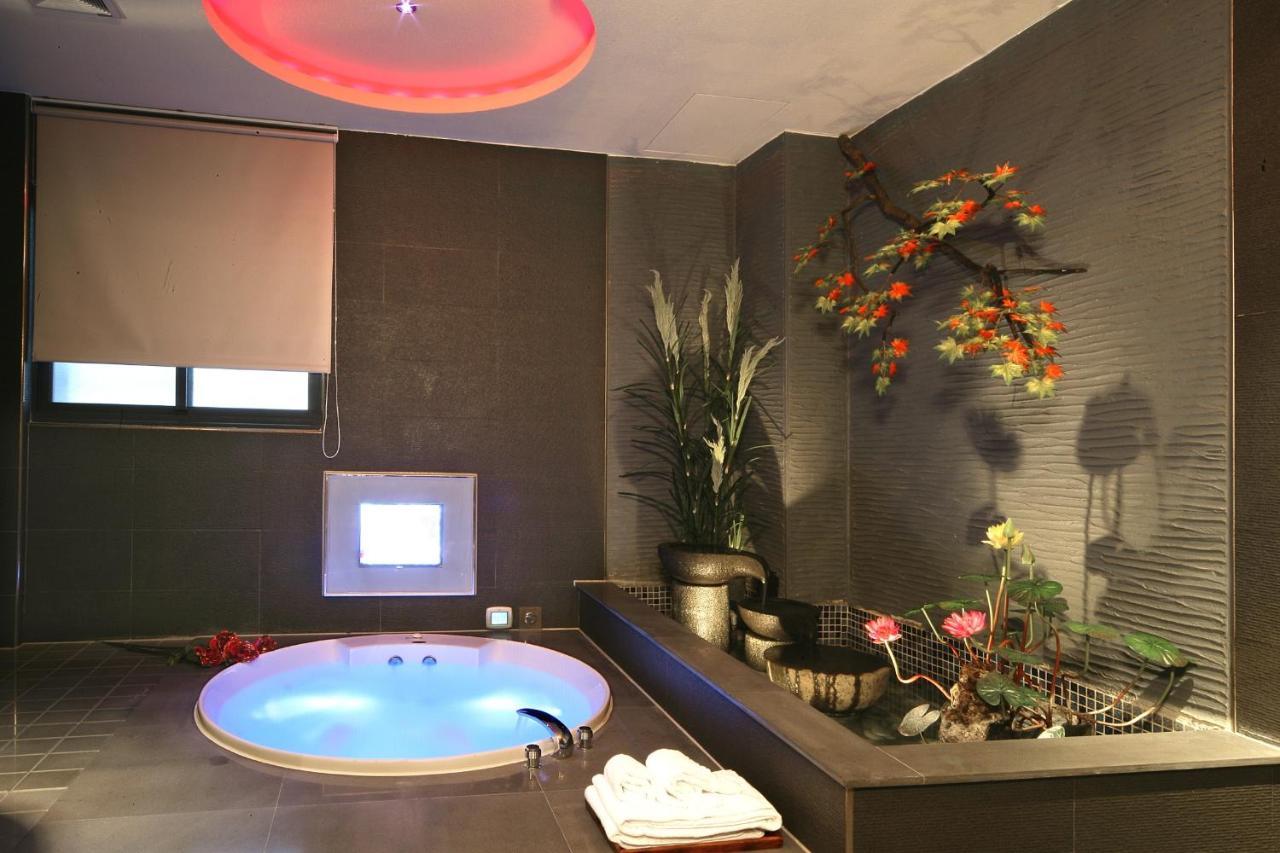 Spring Young Motel Fengyuan Eksteriør bilde