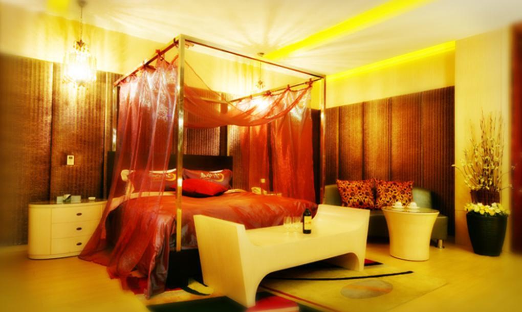 Spring Young Motel Fengyuan Eksteriør bilde
